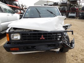 1991 MITSUBISHI MIGHT MAX PICK UP WHITE 2.4 MT 2WD 214001